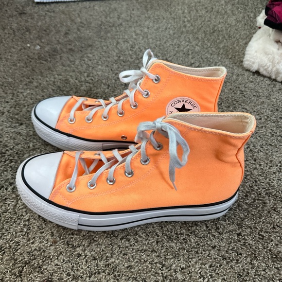 Converse Vibrant Orange High-Tops - Picture 1 of 4
